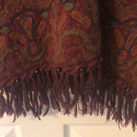 Express Sweater - Picture 5 of 7